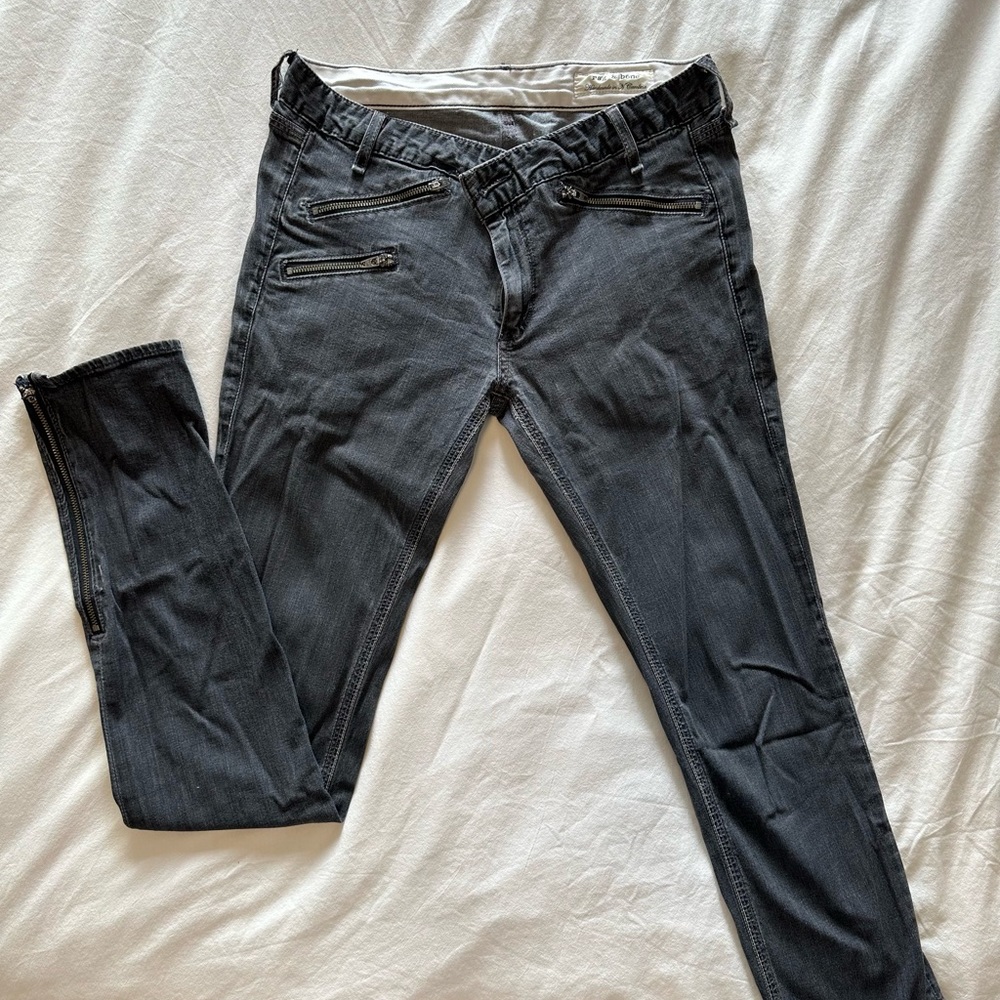 Rag n bone low rise, jeans with zippers